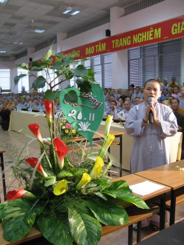 Trường Cao Trung Phật Học TP.HCM mừng lễ hiến chương ngày nhà giáo Việt Nam 20/11