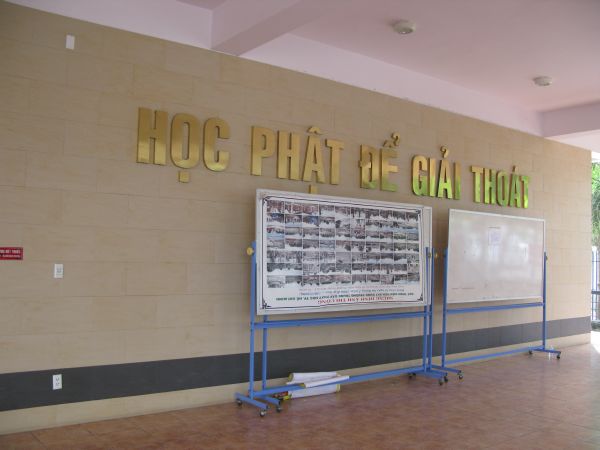 Trường Cao Trung Phật Học TP.HCM mừng lễ hiến chương ngày nhà giáo Việt Nam 20/11