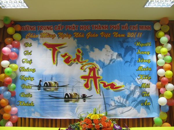 Trường Cao Trung Phật Học TP.HCM mừng lễ hiến chương ngày nhà giáo ...