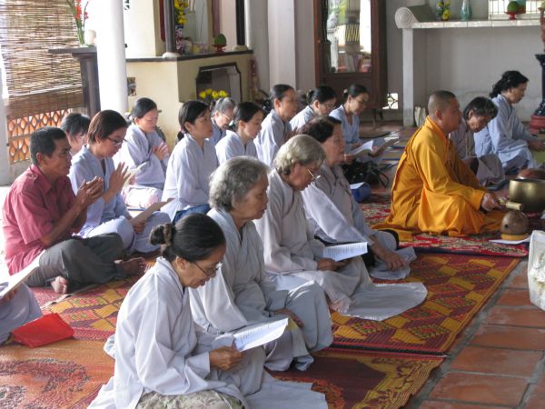 TT Ngọc Lâm, trãi lòng cùng miền Trung ruột thịt