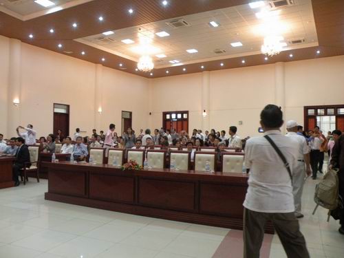 Với Những Tấm Lòng
