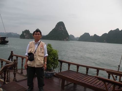 Với Những Tấm Lòng