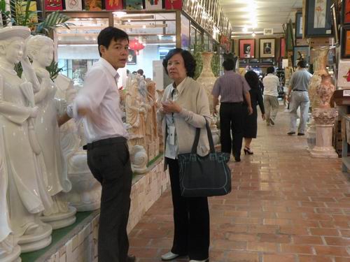 Với Những Tấm Lòng