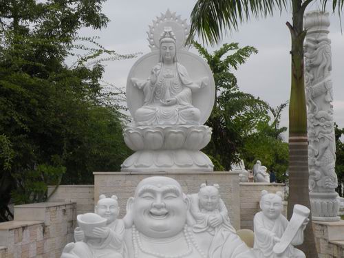 Với Những Tấm Lòng