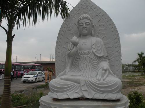 Với Những Tấm Lòng