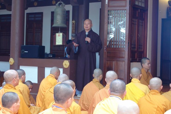 Đại Giới Đàn Cam Lộ: Giáo Thọ A Xà Lê - Tuyên Luật Sư Đại Giới Đàn Cam Lộ HT. Thích Minh Thông, Thuyết Giới