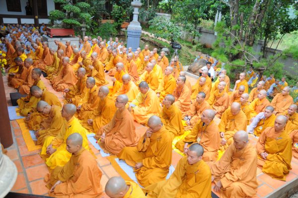 Đại Giới Đàn Cam Lộ: Giáo Thọ A Xà Lê - Tuyên Luật Sư Đại Giới Đàn Cam Lộ HT. Thích Minh Thông, Thuyết Giới