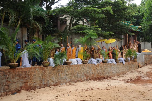 Đại Giới Đàn Cam Lộ: Lễ Cung An Chức Sự - Ngày 25/10/2010
