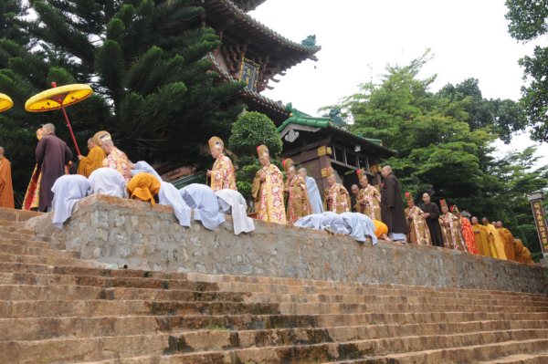 Đại Giới Đàn Cam Lộ: Lễ Cung An Chức Sự - Ngày 25/10/2010