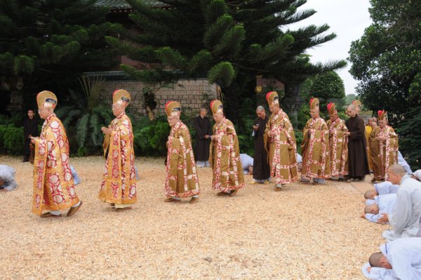 Đại Giới Đàn Cam Lộ: Lễ Cung An Chức Sự - Ngày 25/10/2010