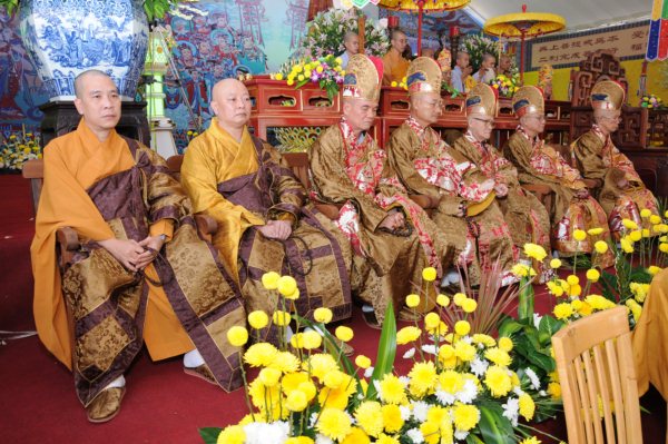 Đại Giới Đàn Cam Lộ: Lễ Cung An Chức Sự - Ngày 25/10/2010