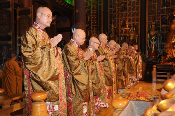 Đại Giới Đàn Cam Lộ Nhất Tâm Đảnh Lễ Tri Ân