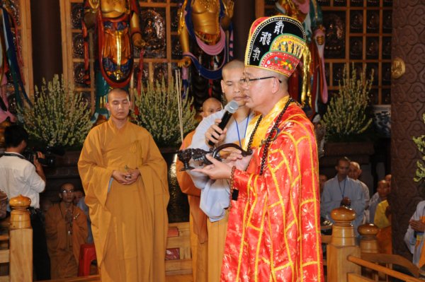 Đại Giới Đàn Cam Lộ: Sái Tịnh, Bạch Phật Khai Đàn - Diễn tập phương thức đăng đàn thọ giới