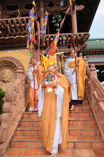 Đại Giới Đàn Cam Lộ: Sái Tịnh, Bạch Phật Khai Đàn - Diễn tập phương thức đăng đàn thọ giới
