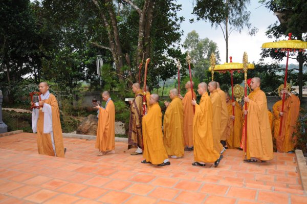 Đại Giới Đàn Cam Lộ: Sái Tịnh, Bạch Phật Khai Đàn - Diễn tập phương thức đăng đàn thọ giới
