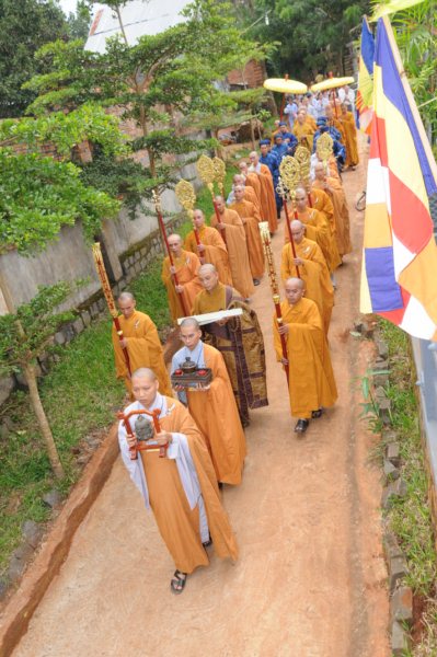 Đại Giới Đàn Cam Lộ: Sái Tịnh, Bạch Phật Khai Đàn - Diễn tập phương thức đăng đàn thọ giới