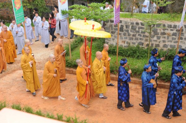 Đại Giới Đàn Cam Lộ: Sái Tịnh, Bạch Phật Khai Đàn - Diễn tập phương thức đăng đàn thọ giới