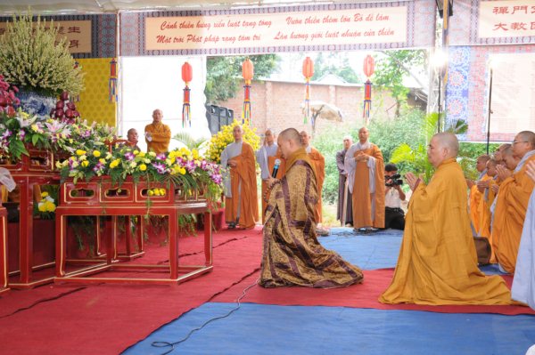 Đại Giới Đàn Cam Lộ: Sái Tịnh, Bạch Phật Khai Đàn - Diễn tập phương thức đăng đàn thọ giới