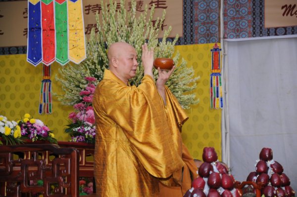Đại Giới Đàn Cam Lộ: Sái Tịnh, Bạch Phật Khai Đàn - Diễn tập phương thức đăng đàn thọ giới