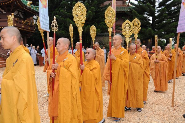 Đại Giới Đàn Cam Lộ: Hòa Thượng Thích Minh Thông - Tuyên Luật Sư Khai Đạo Giới Tử