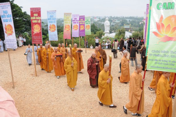 Đại Giới Đàn Cam Lộ: Hòa Thượng Thích Minh Thông - Tuyên Luật Sư Khai Đạo Giới Tử