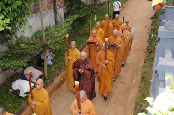 Đại Giới Đàn Cam Lộ: Hòa Thượng Thích Minh Thông - Tuyên Luật Sư Khai Đạo Giới Tử
