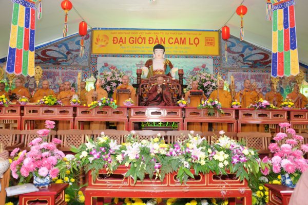 Đại Giới Đàn Cam Lộ: Hòa Thượng Thích Minh Thông - Tuyên Luật Sư Khai Đạo Giới Tử
