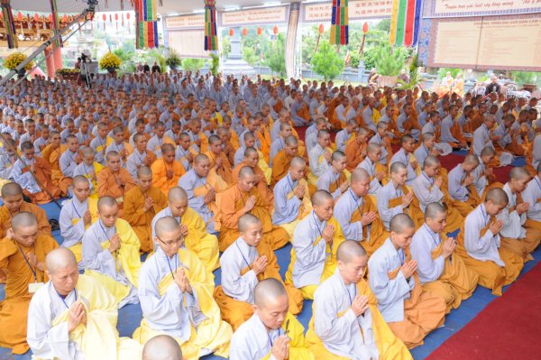Đại Giới Đàn Cam Lộ: Hòa Thượng Thích Minh Thông - Tuyên Luật Sư Khai Đạo Giới Tử