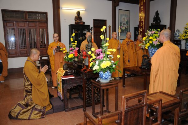Đại Giới Đàn Cam Lộ: Hòa Thượng Thích Minh Thông - Tuyên Luật Sư Khai Đạo Giới Tử