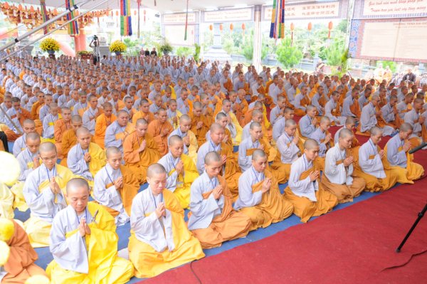 Đại Giới Đàn Cam Lộ: Hòa Thượng Thích Minh Thông - Tuyên Luật Sư Khai Đạo Giới Tử