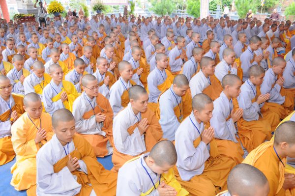 Đại Giới Đàn Cam Lộ: Hòa Thượng Thích Minh Thông - Tuyên Luật Sư Khai Đạo Giới Tử