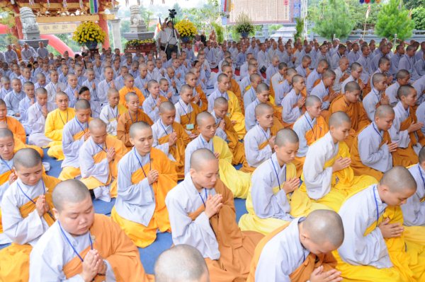 Đại Giới Đàn Cam Lộ: Hòa Thượng Thích Minh Thông - Tuyên Luật Sư Khai Đạo Giới Tử