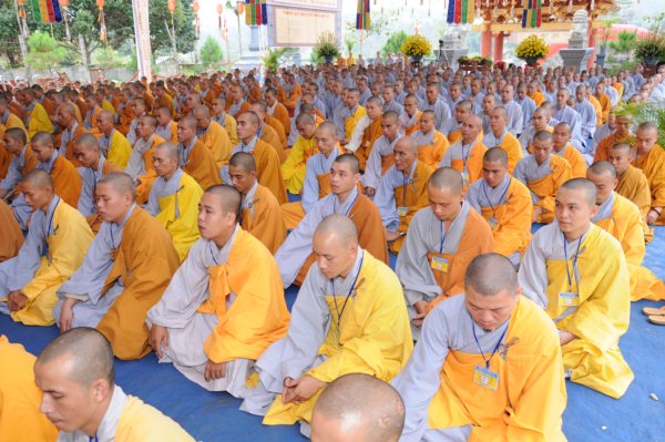 Đại Giới Đàn Cam Lộ: Hòa Thượng Thích Minh Thông - Tuyên Luật Sư Khai Đạo Giới Tử