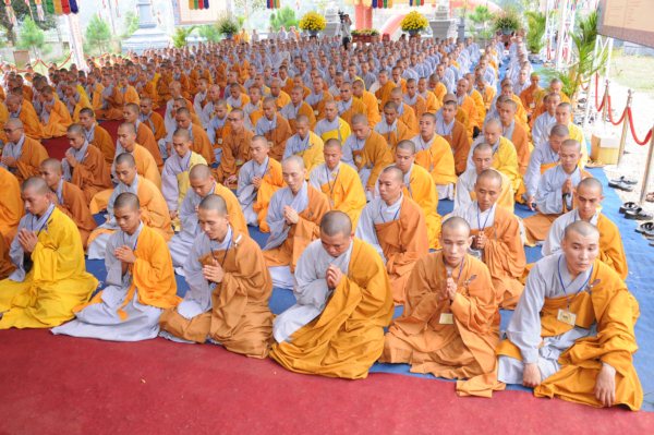 Đại Giới Đàn Cam Lộ: Hòa Thượng Thích Minh Thông - Tuyên Luật Sư Khai Đạo Giới Tử