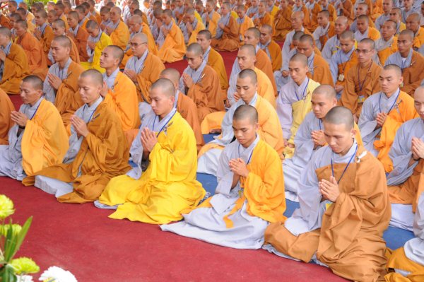 Đại Giới Đàn Cam Lộ: Hòa Thượng Thích Minh Thông - Tuyên Luật Sư Khai Đạo Giới Tử
