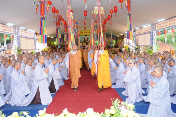 Đại Giới Đàn Cam Lộ: Hòa Thượng Thích Minh Thông - Tuyên Luật Sư Khai Đạo Giới Tử
