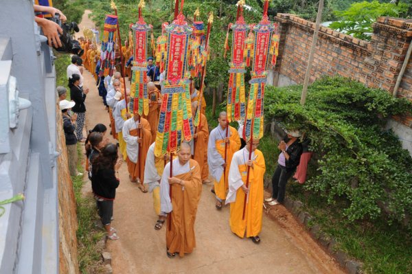 Đại Giới Đàn Cam Lộ: Hòa Thượng Thích Minh Thông - Tuyên Luật Sư Khai Đạo Giới Tử