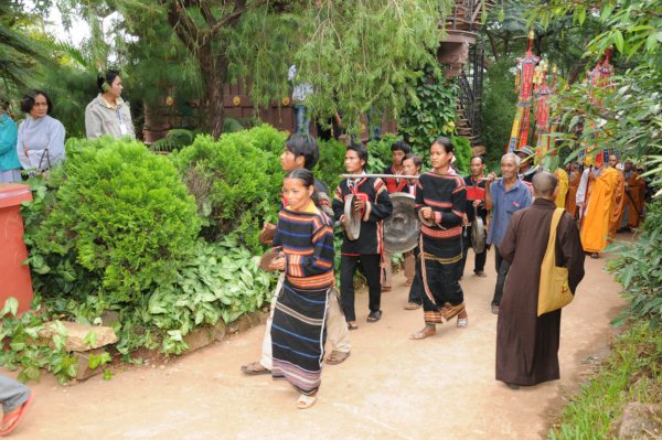 Đại Giới Đàn Cam Lộ: Hòa Thượng Thích Minh Thông - Tuyên Luật Sư Khai Đạo Giới Tử