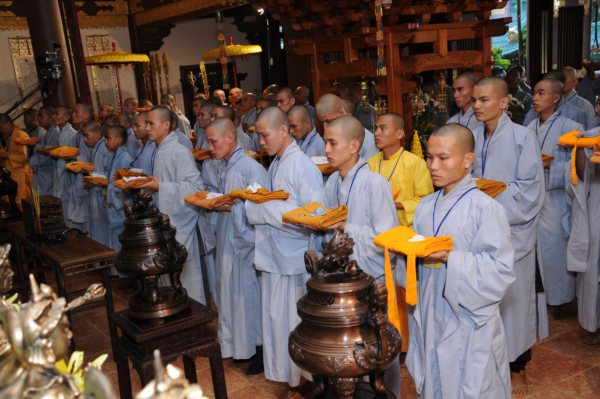 Đại Giới Đàn Cam Lộ: Sơ Đàn Truyền Giới Sa Di - Ngày 26/10/2010