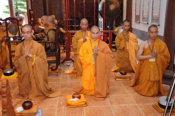 Đại Giới Đàn Cam Lộ: Nhị Đàn Truyền Tỳ Kheo Giới