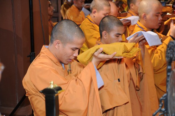 Đại Giới Đàn Cam Lộ: Nhị Đàn Truyền Tỳ Kheo Giới