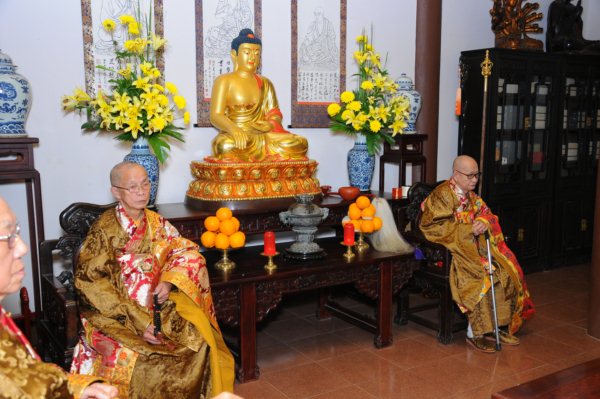 Đại Giới Đàn Cam Lộ: Nhị Đàn Truyền Tỳ Kheo Giới