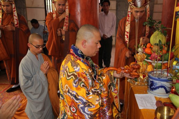 Đại Trai đàn Chẩn tế tại nghĩa trang liệt sĩ Ngã Ba Đồng Lộc, Khánh Thành Tháp Chuông