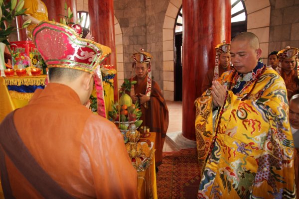 Đại Trai đàn Chẩn tế tại nghĩa trang liệt sĩ Ngã Ba Đồng Lộc, Khánh Thành Tháp Chuông