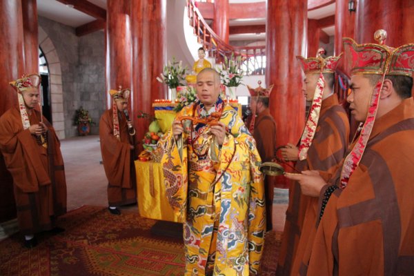 Đại Trai đàn Chẩn tế tại nghĩa trang liệt sĩ Ngã Ba Đồng Lộc, Khánh Thành Tháp Chuông