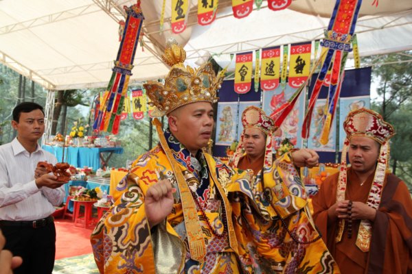 Đại Trai đàn Chẩn tế tại nghĩa trang liệt sĩ Ngã Ba Đồng Lộc, Khánh Thành Tháp Chuông