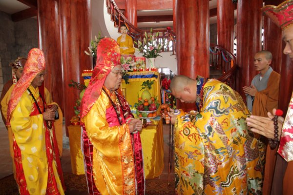 Đại Trai đàn Chẩn tế tại nghĩa trang liệt sĩ Ngã Ba Đồng Lộc, Khánh Thành Tháp Chuông