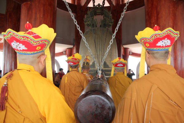 Hà Tĩnh: Lễ Thượng Phan-Sái Tịnh Khai Đại Hồng Chung Tại Nghĩa Trang Liệt Sĩ Ngã Ba Đồng Lộc