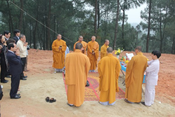 Hà Tĩnh: Lễ Thượng Phan-Sái Tịnh Khai Đại Hồng Chung Tại Nghĩa Trang Liệt Sĩ Ngã Ba Đồng Lộc