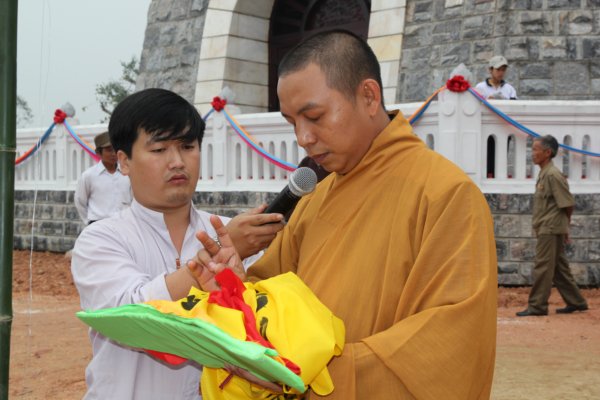Hà Tĩnh: Lễ Thượng Phan-Sái Tịnh Khai Đại Hồng Chung Tại Nghĩa Trang Liệt Sĩ Ngã Ba Đồng Lộc